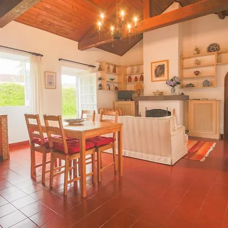 Domus Adepta Family W Garden Holiday home