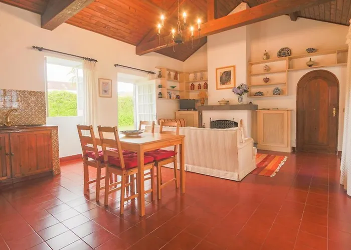 Domus Adepta Family W Garden 招待所